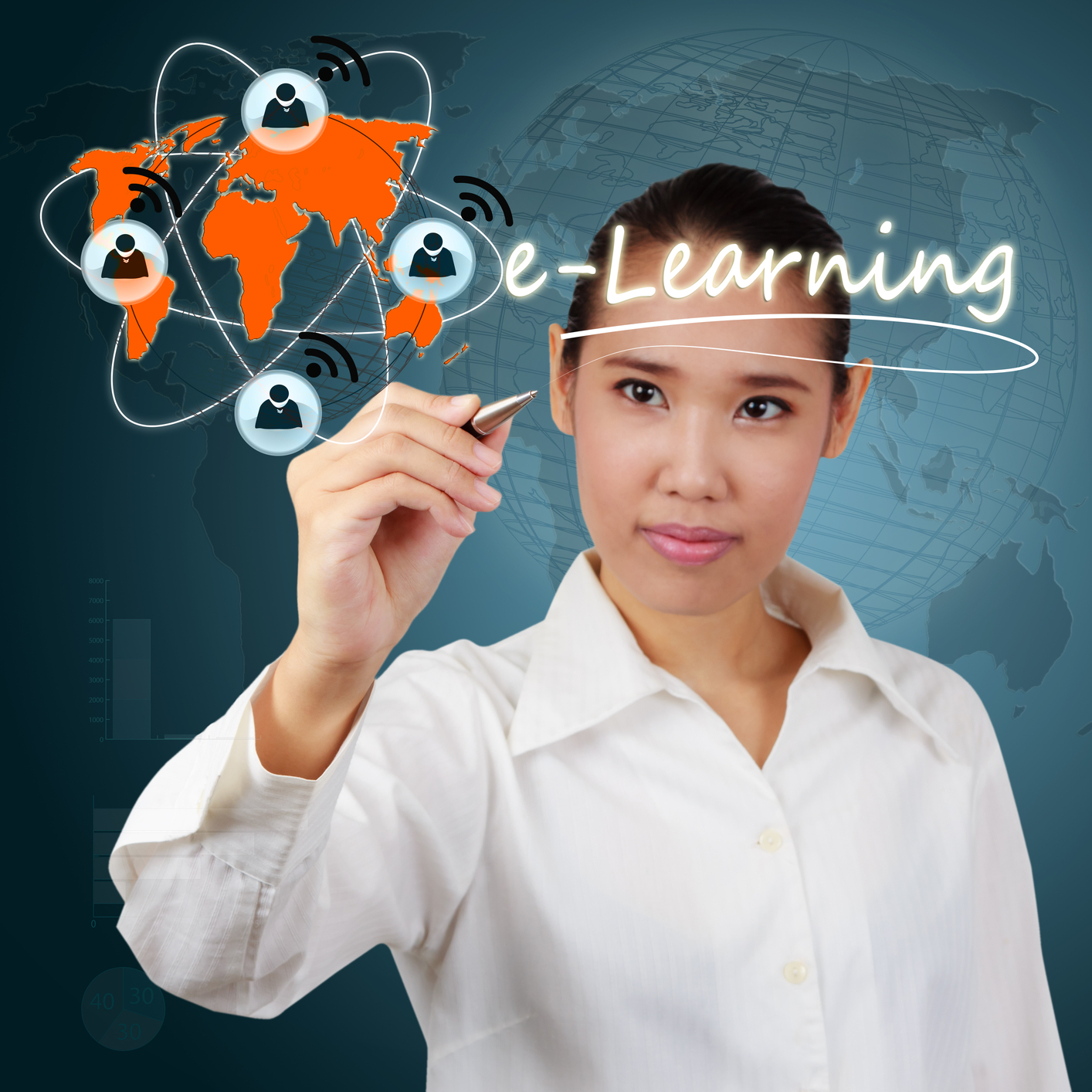 Lady Elearning Woman showing e-Learning concept of system online on the intern ...